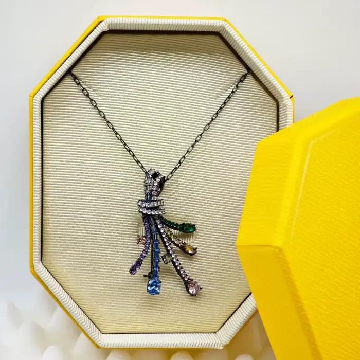 Collier Boucles d'Oreilles Bracelet Style Rétro Élégant Coloré Pour Femmes Occasions Spéciales