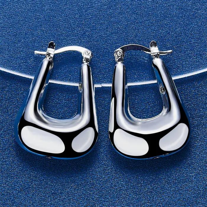 Boucles d'oreilles géométriques brillantes en argent sterling 925 pour femmes, bijoux de mode pour mariage et occasions spéciales