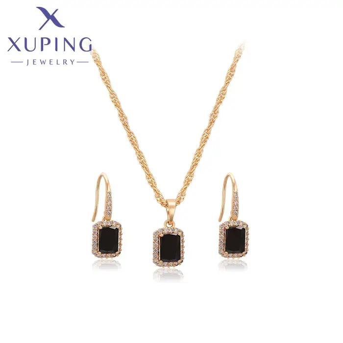 Xuping Jewelry Nouvelle Collection – Ensemble Collier et Boucles d'Oreilles Huggies Rectangulaires Dorées pour Femme – Cadeau Idéal Anniversaire ou Fête X001245936