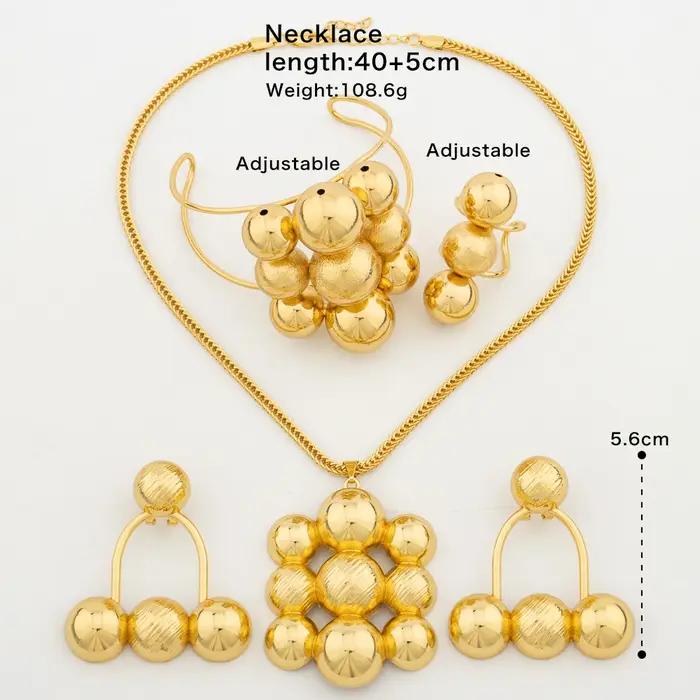 Ensemble de bijoux en plaquage or 18k avec collier, boucles d'oreilles, bracelet et bague ajustable pour femmes occasions spéciales
