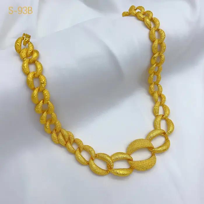 Ensemble de bijoux couleur or 24 carats pour femmes collier et boucles d'oreilles de luxe pour mariage bohème occasions spéciales cadeaux de fête