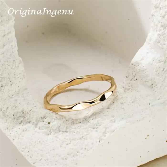 Bagues empilables remplies d'or 14 carats pour femme, minimalistes et faites à la main, bijoux sophistiqués et étanches pour occasions spéciales