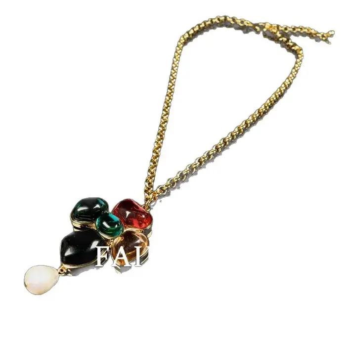 Collier d'occasion design minimaliste pendentif pétale choker irrégulier à une seule couche pour femmes occasions spéciales
