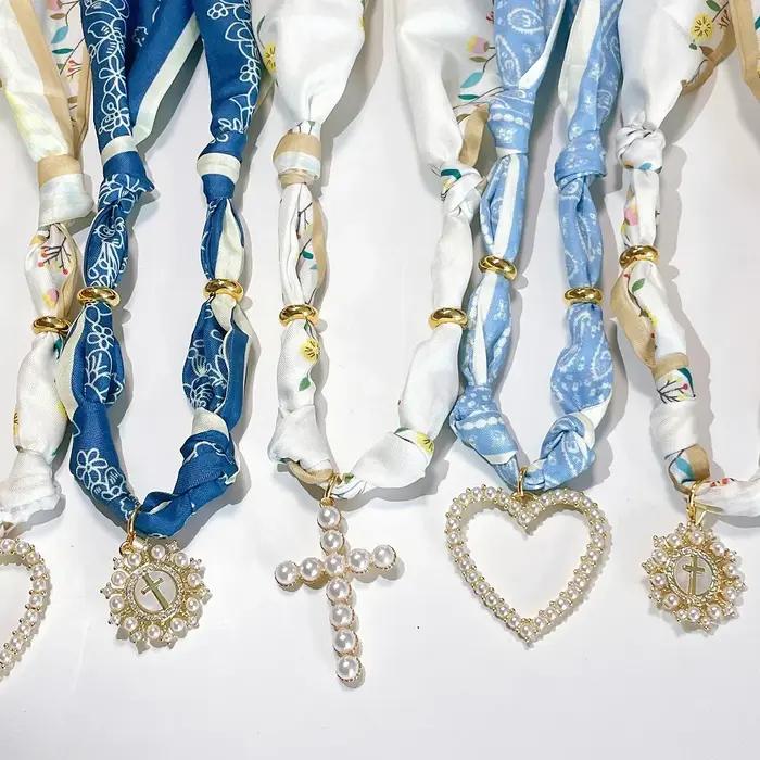 Collier à breloques écharpe-floral Beige et bleu avec perle blanche coeur croix Boho déclaration cadeau bijoux