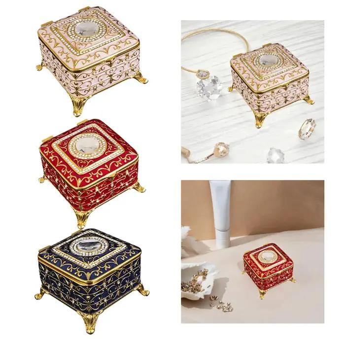 Boîte à bijoux vintage