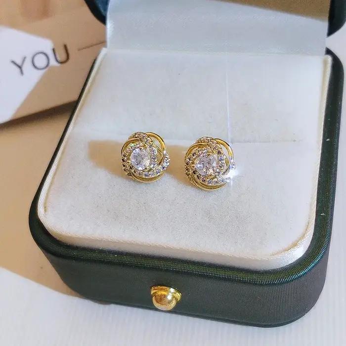Boucles d'oreilles à clous en or 18 carats pour femmes bijoux bohémiens occasion spéciale mariage anniversaire de mariage noël halloween