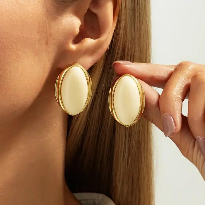 Boucles d'oreilles créatives en résine acrylique pour femmes