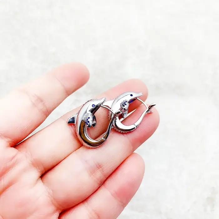 Boucles d'oreilles créoles dauphin