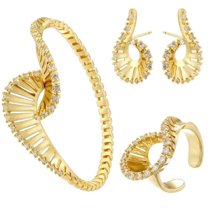 Bracelet en laiton plaqué or 18K pour femmes et hommes ensemble de bijoux style moderne avec bague et boucles d'oreilles pour occasions spéciales