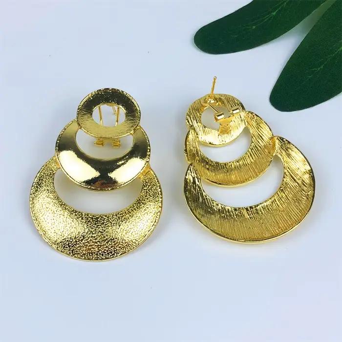 Ensemble de bijoux plaqués or 18 carats pour femmes