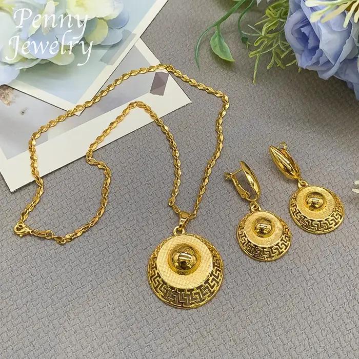 Ensemble de bijoux plaqué or 18 carats pour femmes collier et boucles d'oreilles occasion mariage cadeau original luxe