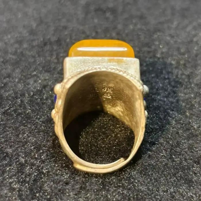 Bague vintage style selle tibétaine et mongole audacieuse incrustée de pierres précieuses artificielles réglable pour homme et femme cadeau spécial