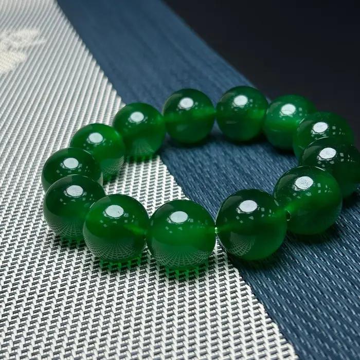 Bracelet en jade vert birman AAA avec motif ancre pour femmes et hommes occasions spéciales paix intérieur elegance naturel