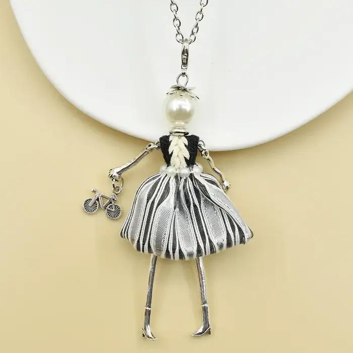 Collier pendentif Rick de dessin animé mignon pour femme