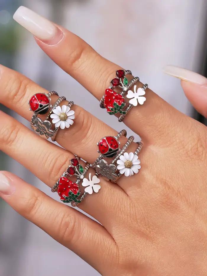 Bagues marguerite mignonnes pour femmes, étanche, en acier inoxydable plaqué or, belle bague, accessoires de bijoux quotidiens