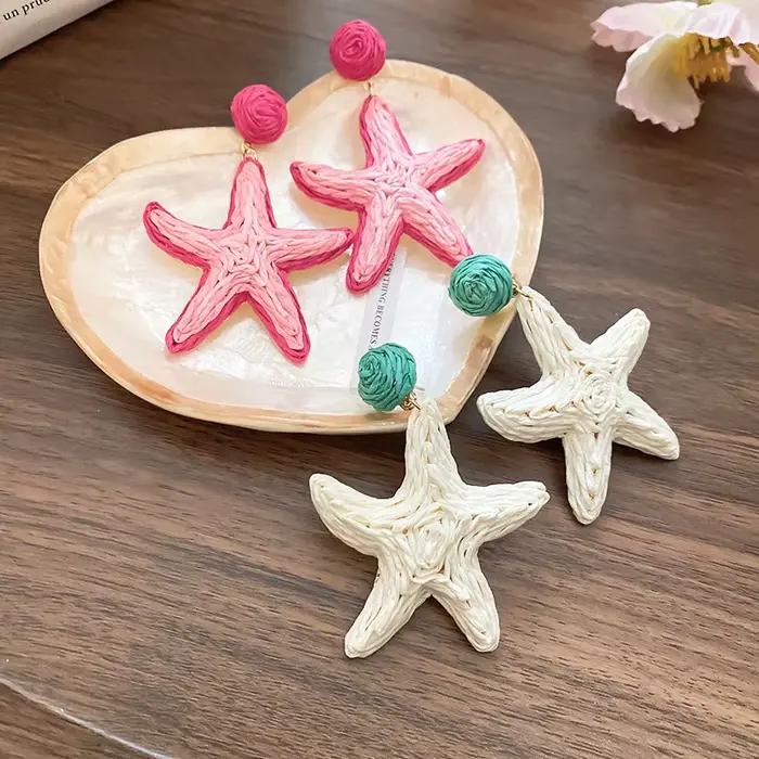 Boucles d'oreilles pendantes en raphia tressé pour femme, motif étoile de mer et fleur, bijoux d'oreille originaux pour vacances à la plage K