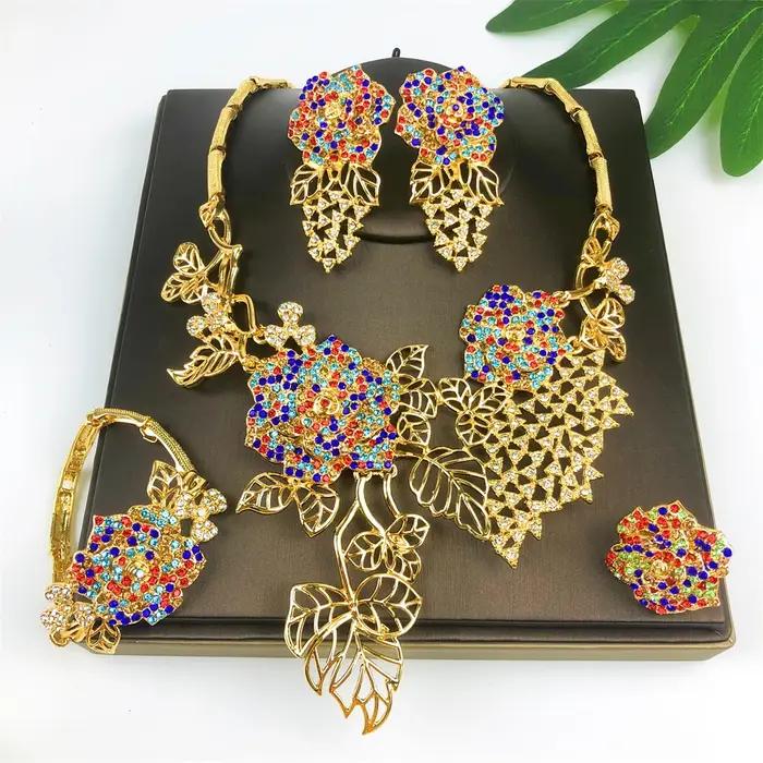 Ensemble de bijoux plaqués or 18 carats vintage pour femmes