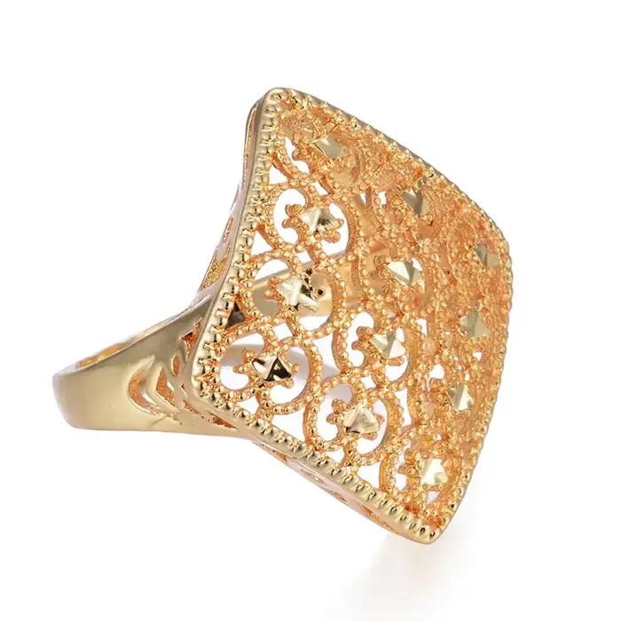 Bague en cuivre plaquée or 18 carats design géométrique oriental pour femmes et filles occasions spéciales mariage traditionnel
