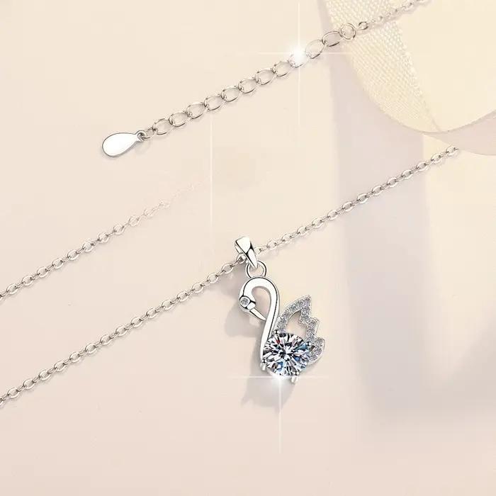 Collier avec pendentif en argent 925 pour femmes