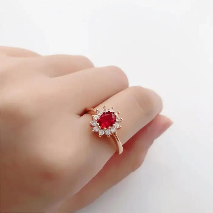 Bague de mariage classique en cristal rouge et bleu royal, élégante bague de fiançailles en zircone cubique pour femmes, idéale pour les mariages et les occasions spéciales