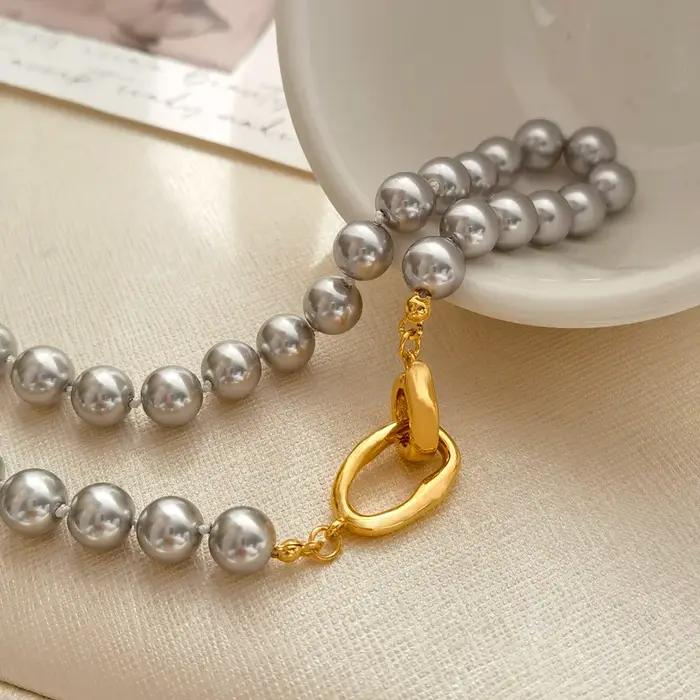 Collier de perles simulées pour femmes élégantes style moderne tendance 2023 occasions spéciales