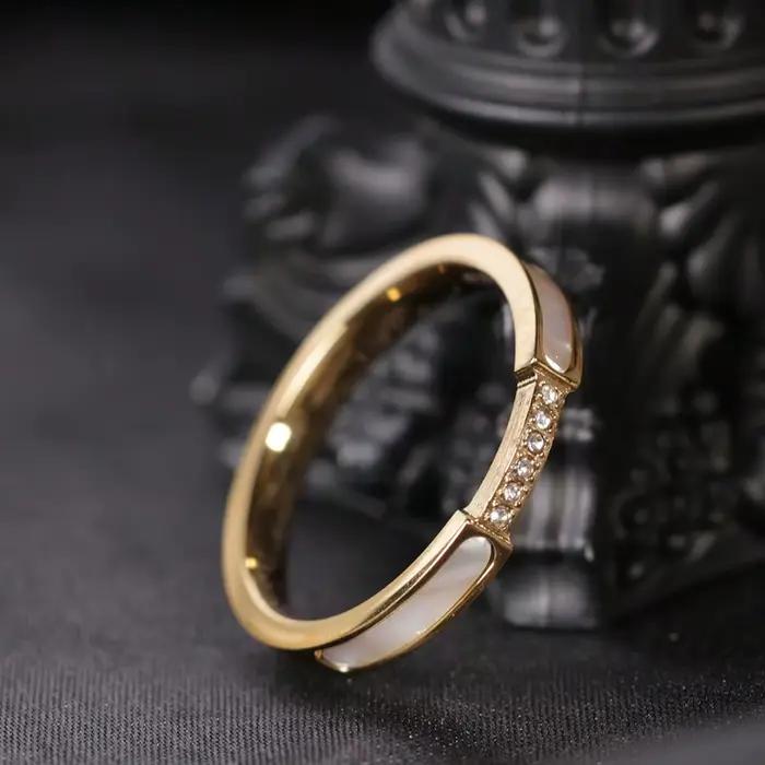 1 bague vintage style palais en acier inoxydable couleur or 18 carats avec incrustation de coquillag