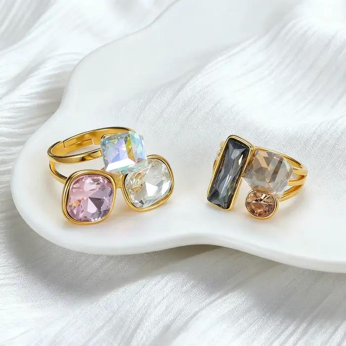 Bague en acier inoxydable Sifisrri Simple Zircon fleur perlée réglable couleur or à offrir pour femmes occasions spéciales fiançailles anniversaire mariage proposition