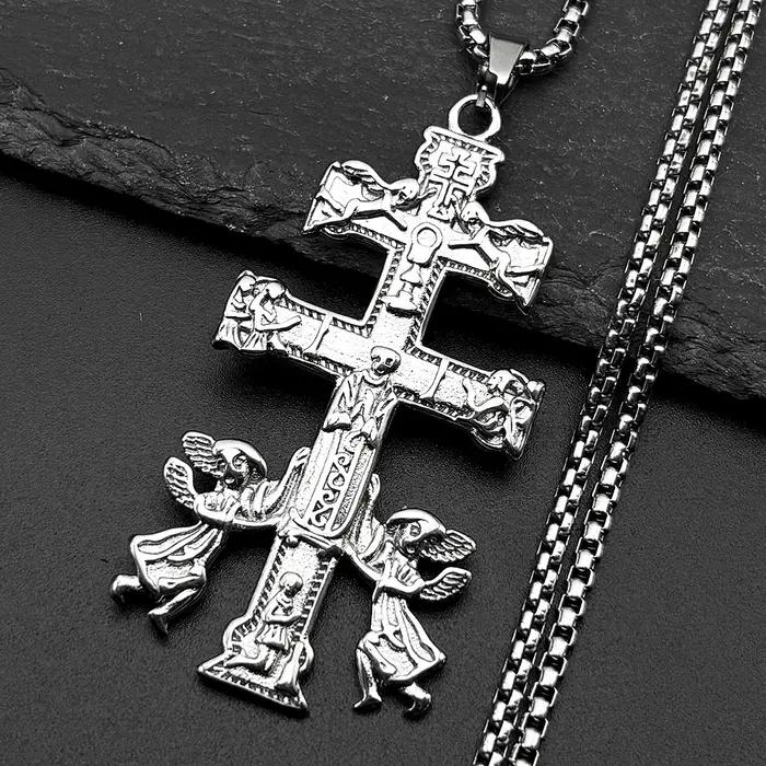 Collier pendentif en acier inoxydable avec croix catholique INRI, crucifix de Caravaca, ange chérubi
