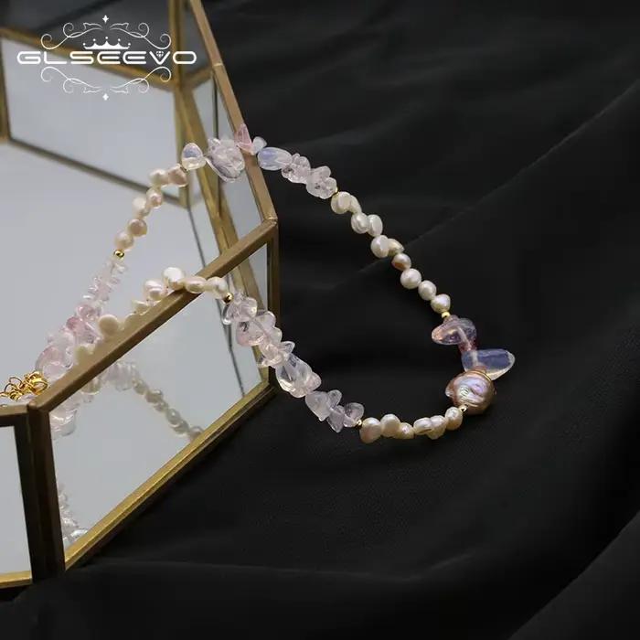 Collier en perles blanches d'eau douce naturelles avec chaîne en argent sterling 925 plaquée or 18 carats pour femmes occasions spéciales
