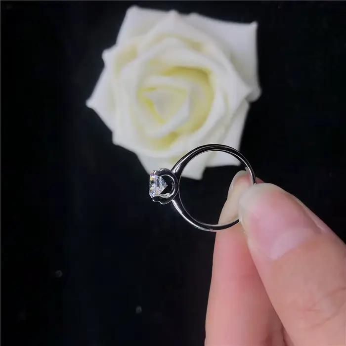 Bague de fiançailles en or blanc massif 18 carats pour femme