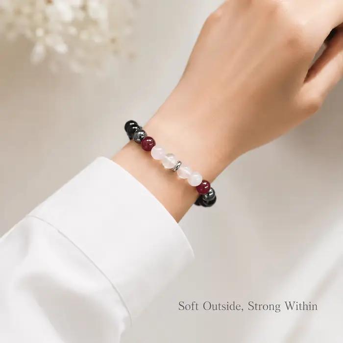 Bracelet de perles rondes noires et roses, bracelet élastique avec accent bordeaux, bijoux perlés simples et brillants, cadeau pour amis, couples, famille