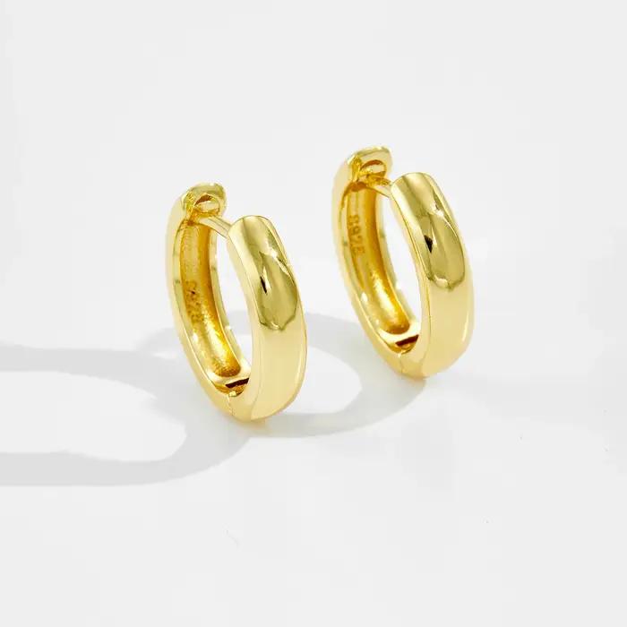 Boucles d'oreilles créoles en argent sterling 925 pour femme, style rock minimaliste, bijoux élégants et résistants pour occasions spéciales