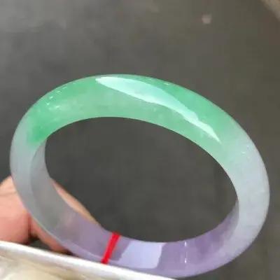 Bracelet en jadeite de jade birman vert glacé avec certificat d'évaluation pour femme occassions spéciales