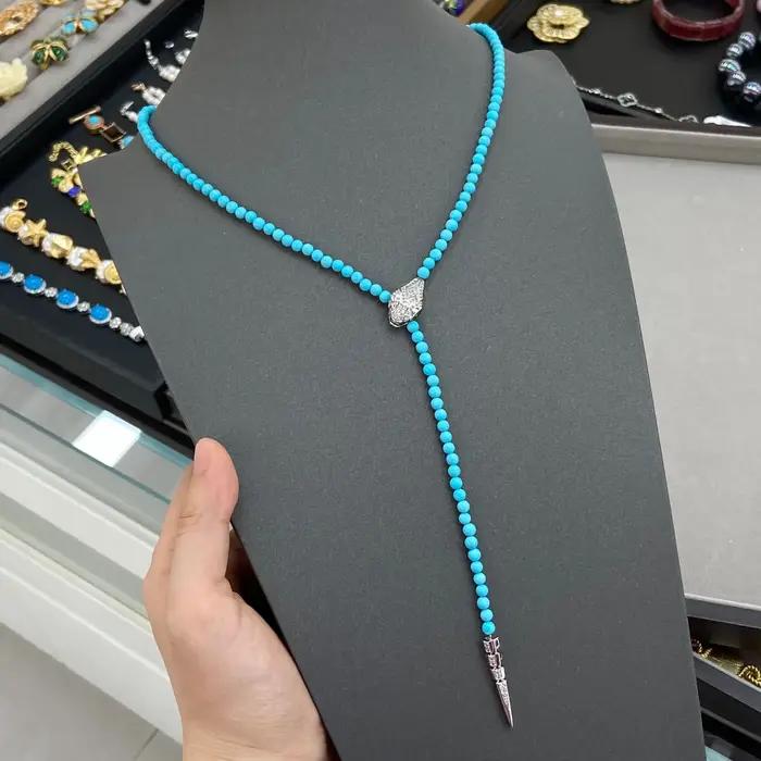 Collier Serpent Rétro Luxe Léger Incrusté de Turquoise