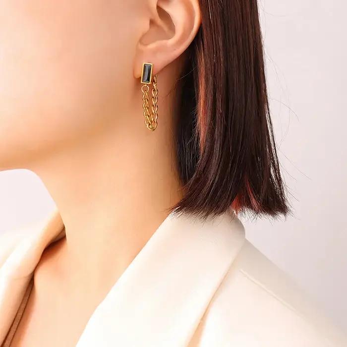 Boucles d'oreilles Amaiyllis en acier inoxydable plaqué or, design géométrique, multi-couleurs, élégantes pour femmes, occasions spéciales et cadeaux de mariage