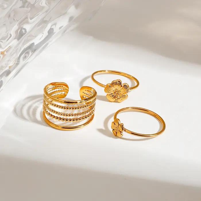 Ensemble de bagues minimalistes plaqué or 18 carats pour femmes, acier inoxydable, design floral, idéal pour soirées et occasions spéciales