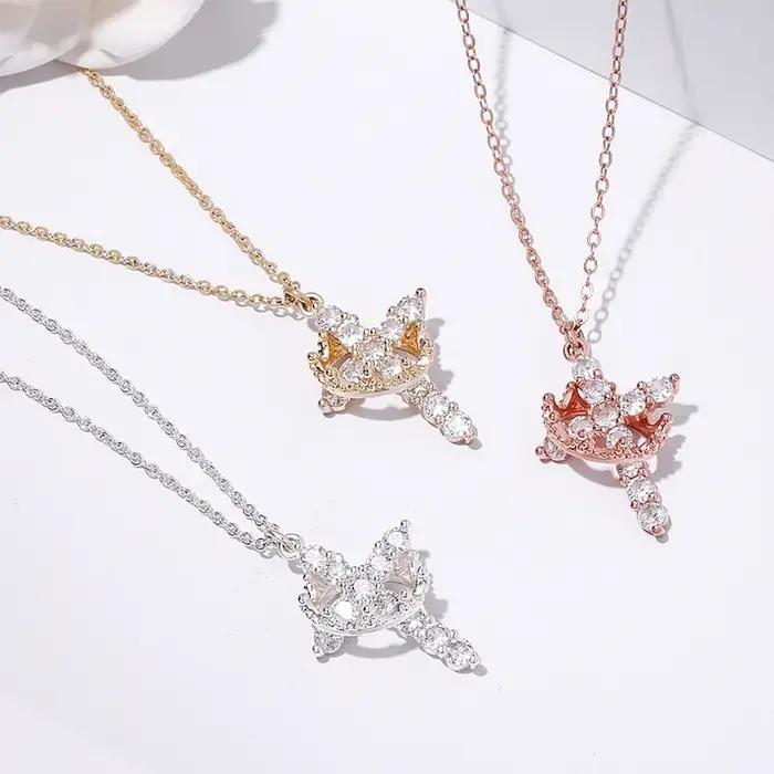 Collier avec pendentif couronne et croix rotative en or Rose pour femmes