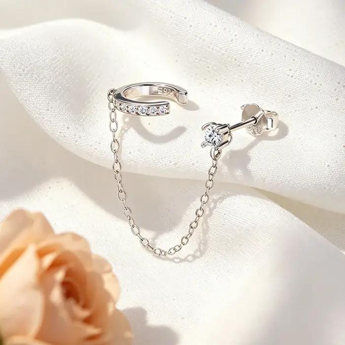 Boucle d'oreille à clip Smyoue avec pampille unique en moissanite pour femme
