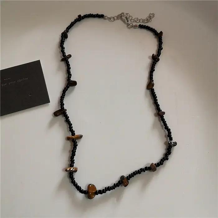 Collier Vintage en Cuir avec Pendentif Soleil en Pierre Marron Ras du Cou Perlé Chaîne de Clavicule Bijoux Grunge Personnalisés Uniques Y2K