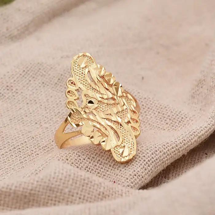 Bague en cuivre plaquée or 18 carats design géométrique oriental pour femmes et filles occasions spéciales mariage traditionnel