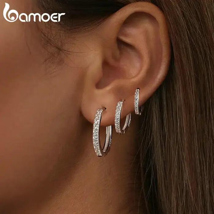 Boucles d'oreilles créoles en argent sterling 925 serties de zirconium blanc élégantes pour femme occasions spéciales