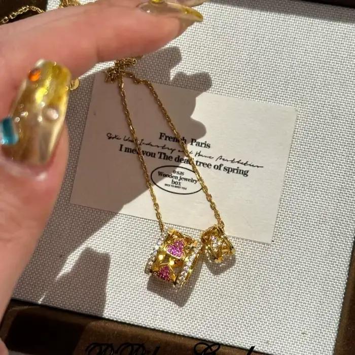 Collier de luxe en plaqué argent avec motifs géométriques et pierres précieuses pour occasions formelles femmes mariage banquets