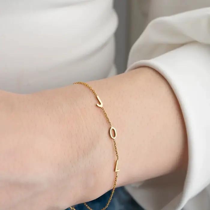 Lemegeton Bracelet Initial personnalisé avec symbole A-Z lettres Bracelets bijoux en acier inoxydable pour maman filles cadeaux personnalisés