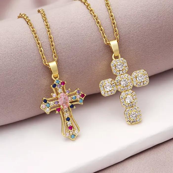 Collier avec pendentif croix de jésus en cristal pour femme, couleur or, zircone cubique, ras du cou chrétien, bijoux cadeau de prière