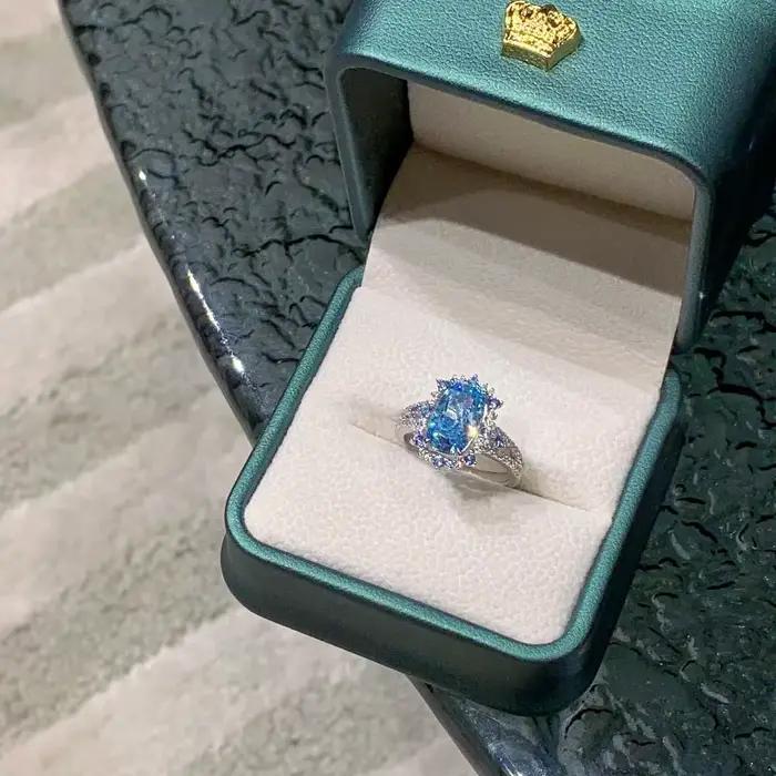 Bagues de luxe rétro créatives en diamant bleu profond pour femmes