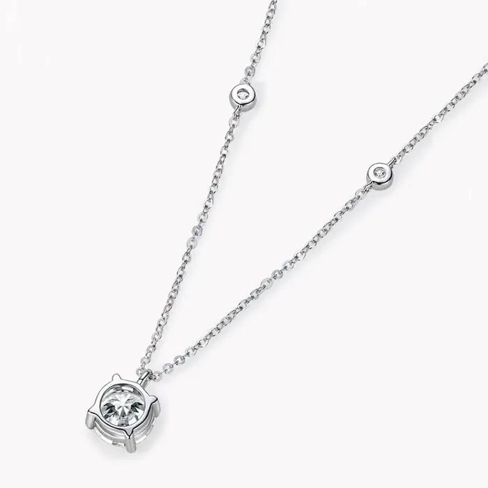Collier Moissanite Serenity 2ct pour Femme Pendentif en Argent Sterling S925 Diamant de Laboratoire Scintillant Bijou de Luxe Occasions Spéciales