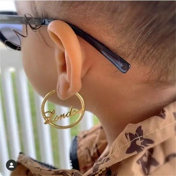 Boucles d'oreilles personnalisées avec nom pour enfant style punk en acier inoxydable couleur or rose argent bronze occassions spéciales cadeaux enfants