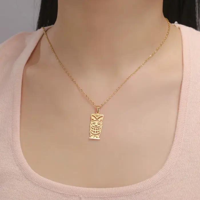 Unift Collier Tiki Hawaïen en Acier Inoxydable pour Femme et Homme, Bijou Ethnique Classique, Amulette de Protection de Dieu