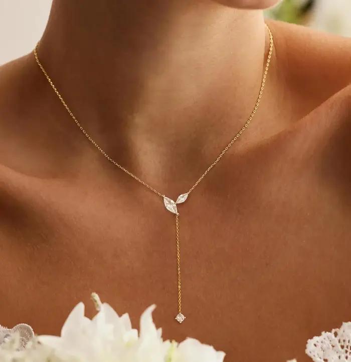 Collier en or 14 carats avec pendentif zircon cubique pour femmes occasions formelles et estivales