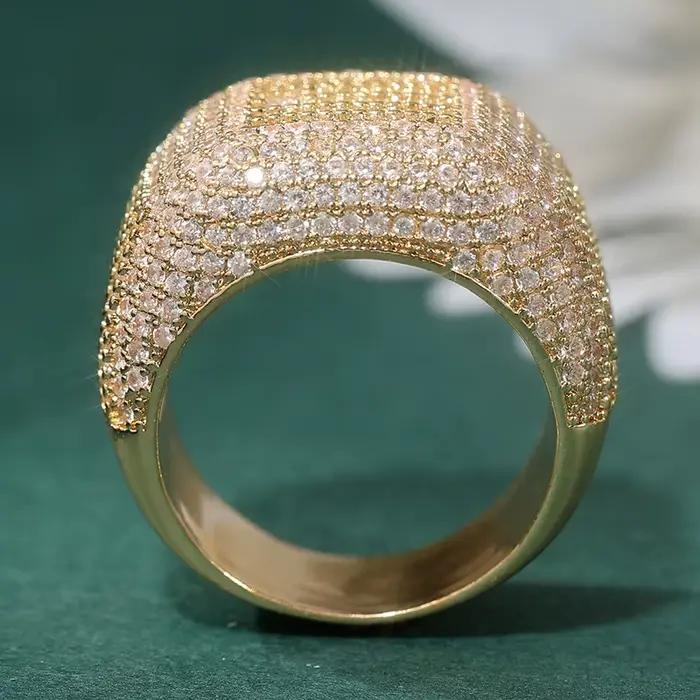 Magnifique bague de mariage large plaquée or pour femme